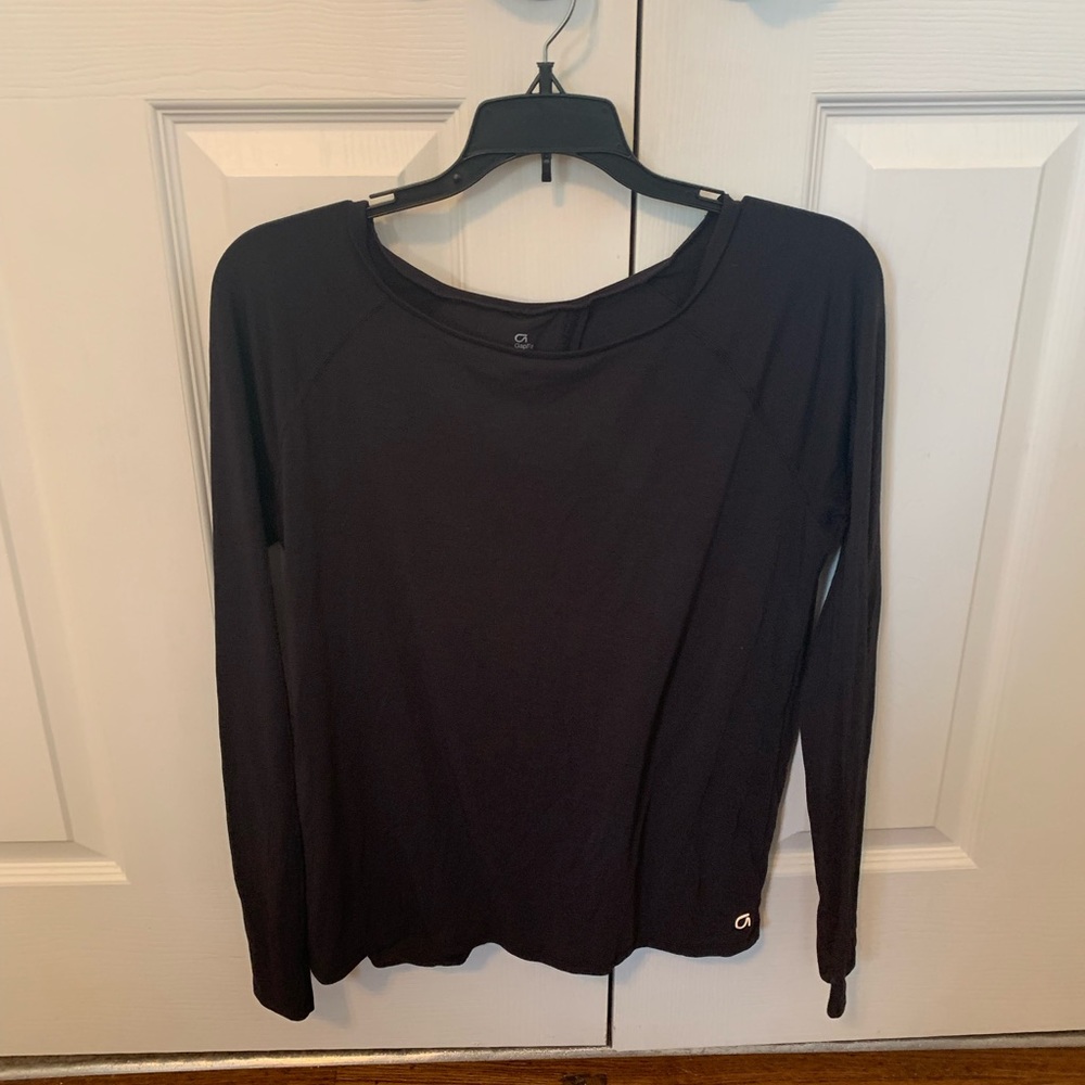 Gap long sleeve athletic top, open back